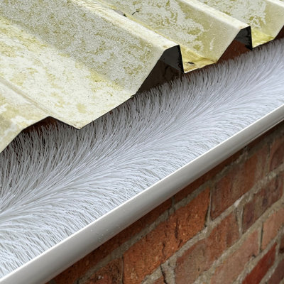 20m White Gutter Brush Leaf & Moss Guard