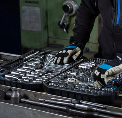 222pc Socket & Bit Set 1/4