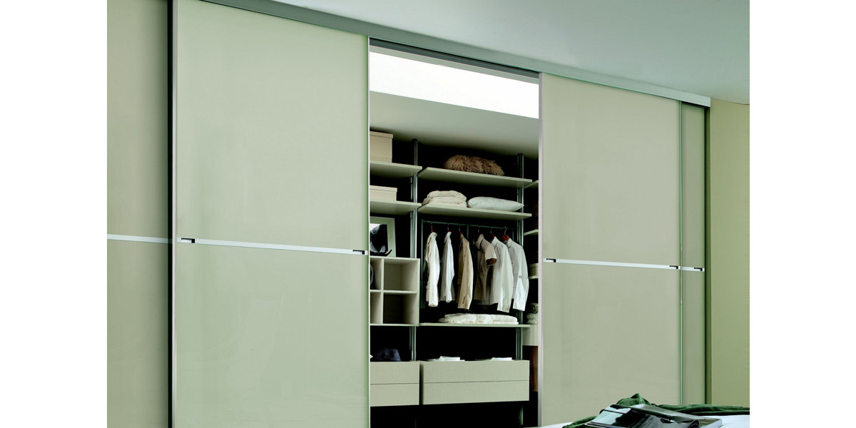 Sliding door store wardrobe b&q