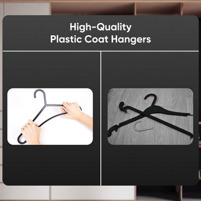 25 Pack Adult Plastic Coat Hangers - 6