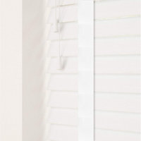 250cm Ultra White Faux Wood Venetian With Tapes 130cm Drop