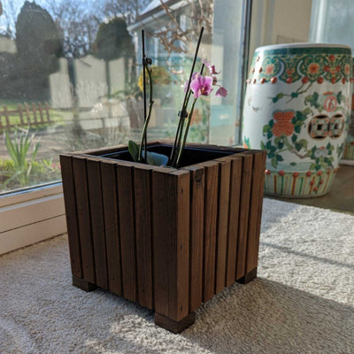 25cm Cube Wooden Windowsill Planter - Brown