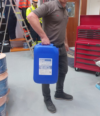 25Ltr De-Ionised Water  Large Drum Distilled Water De Ionised  Battery Top Up  25L 25 Litre - 3