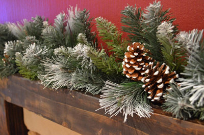 270cm x 25cm Artificial Snow Frosted Glacier Indoor Christmas Garland Pine Cones
