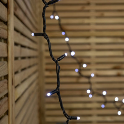 29.9m Set of 300 Connectable Max String Lights with White LEDs