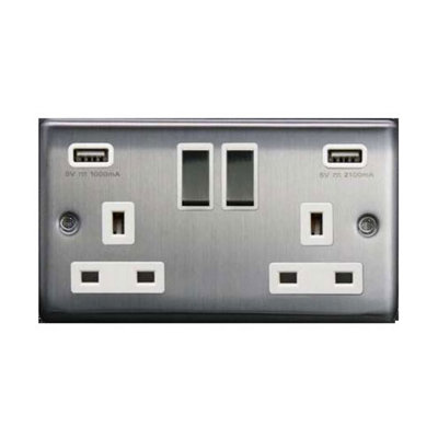 2G 13A SP Sw Socket + 2 USB Outlets, 3.1A Total Output BC/WH, 5