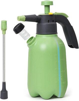 2L hand pump sprayer for plants, lawns and gardens. Pressure sprayer ...