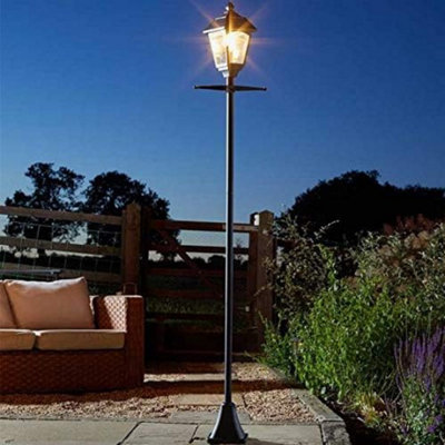 2m Victorian Style solar Lamp Post - 3