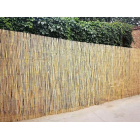 2m x 5m Split Natural Peeled Reed Screening Fencing Panel Bamboo Fence Roll Garden