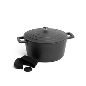 2pc Cookware Set with Black Non-Stick Cast Aluminium Casserole Dish, 24cm/4L and 3pc Silicone Handle Cover Set - Gift Boxed