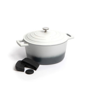 2pc Cookware Set with Grey Ombre Non-Stick Cast Aluminium Casserole Dish 24cm/4L and 3pc Silicone Handle Cover Set
