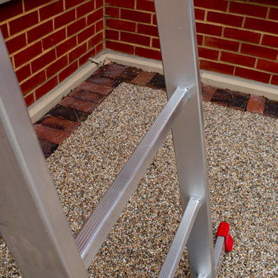 3.70m Rung Home Master 2 Section Extension Ladder - 3