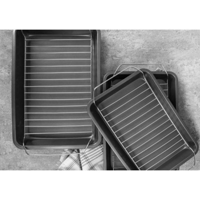 Cera Titanware One Shelf Baking Tray Set - 1 Large & 2 Small Carbon Steel  Stackable Oven Trays with Non-Stick Coating