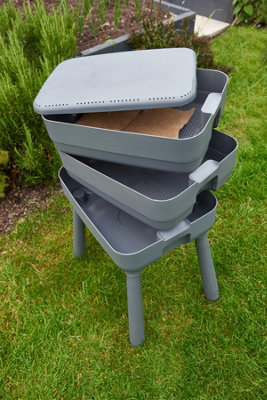 3-Tray Wormery Stackable Compost Bin with Tap, Lid, and
