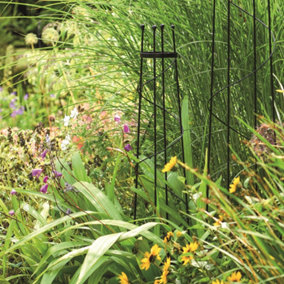 3 x Small Plant Obelisks 1m Tall, Ideal for Climbing Plants in Patio Pots or Garden Borders, Garden Support