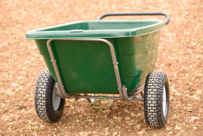 300L / 250Kg Bristol Tool Company Outdoor Plastic Wheelbarrow with Pneumatic Wheels - 3