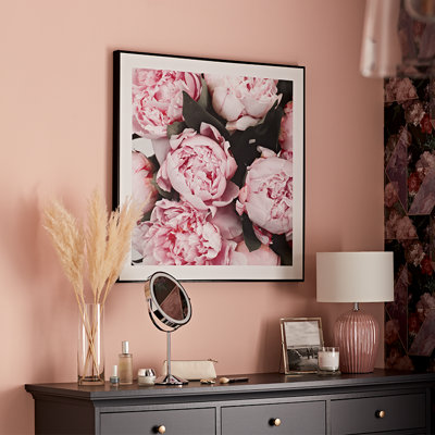 Shop home furnishings. 