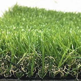 30mm Artificial Grass - 4m x 2m - Natural and Realistic Looking Fake Lawn Astro Turf