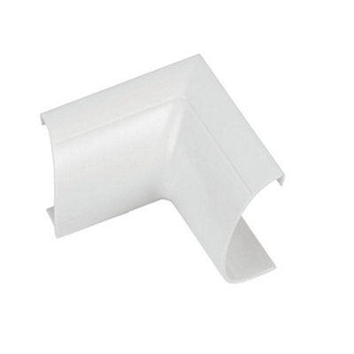 30mm x 15mm White Clip Over Internal Bend Trunking Adapter 90 Degree Conduit