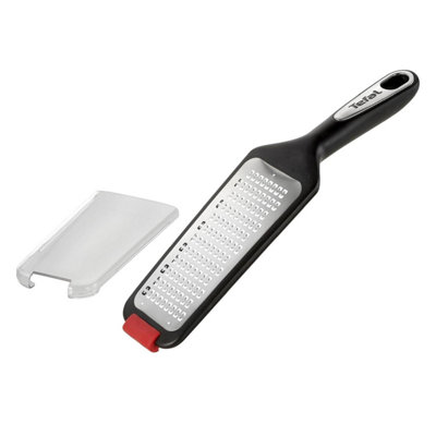 B&Q -  Ingenio Premium Grater Stainless Steel Non-Slip Kitchen Tool Black And Red - Image 4