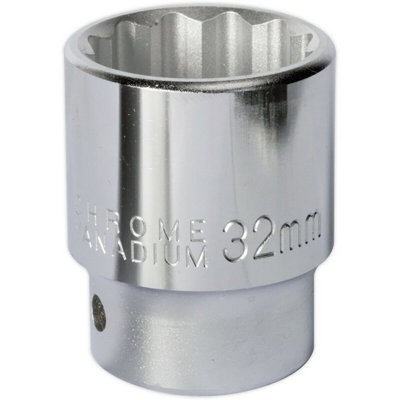 32mm Chrome Vanadium Forged Steel Drive Socket with 3/4 Inch Square Drive