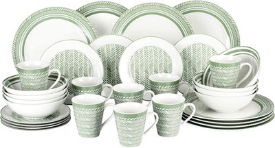 Patterned dinner shop set