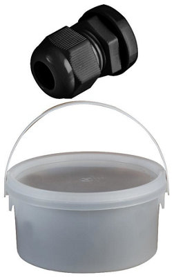 Concordia TechnologiesNylon Cable Glands M20 Black (Tub Of 50) from B&Q