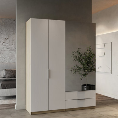 B&Q -  Furnicomp Chicago 4 Door 2 Drawer 160Cm Matt White & Oak Effect Mirrored Wardrobe