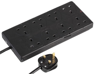 Pro Elec8-Gang ExtensionBlack2M Lead from B&Q