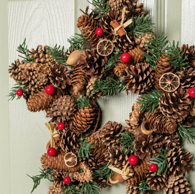 35cm Winter Spice Star Hanging Christmas Wreath with Pine Cones Red ...