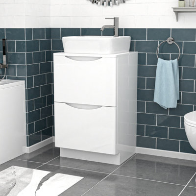 B&Q -  500mm White Drawers VanityWorktop & Square Rounded Corner Basin