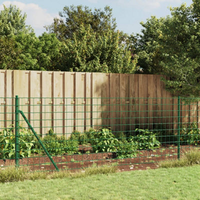 Berkfield Wire Mesh Fence With Spike Anchors Green 0.8X25 M from B&Q