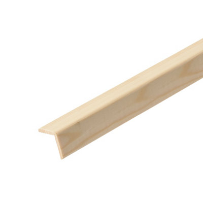 Unfinished Pine L-Shape Moulding (L)2400mm (W)32mm (T)32mm from B&Q