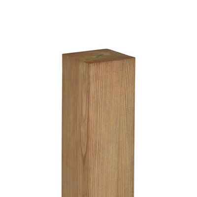 Klikstrom Uc4 Green Square Wooden Fence Post (H)1M (W)70mm from B&Q