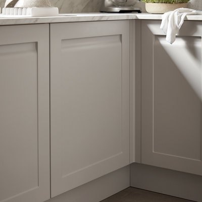 Shop kitchen cabinets.