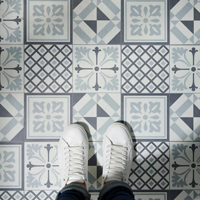 GoodHome Poprock Black & White Mosaic Effect Vinyl Tile1.3M² from B&Q