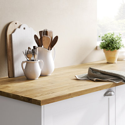 Shop oak worktops.