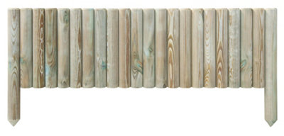 Blooma Pine Vertical Log Roll (H)300mm (L)1M from B&Q