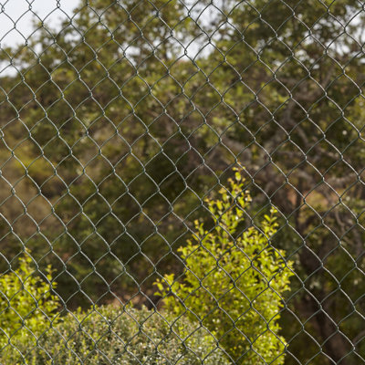 Shop fencing mesh