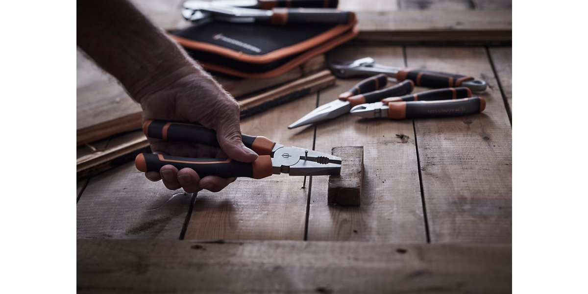Top ten tools you need in your toolboxTools & Equipment