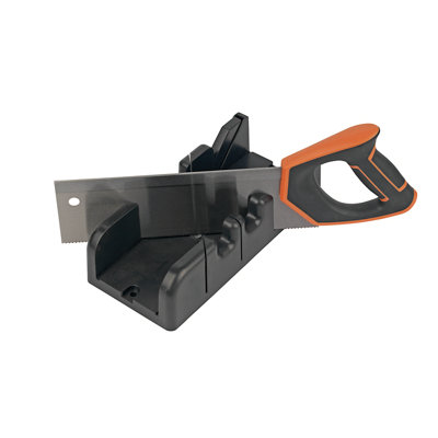 Magnusson Mitre Box & Saw (L)300mm from B&Q