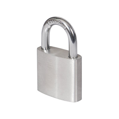 Smith & Locke Aluminium Open Shackle Padlock (W)40mm from B&Q