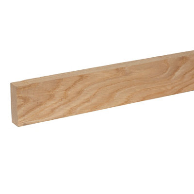 Cheshire Mouldings Smooth Planed Oak Stripwood (L)2.4M (W)68mm (T)25mm from B&Q
