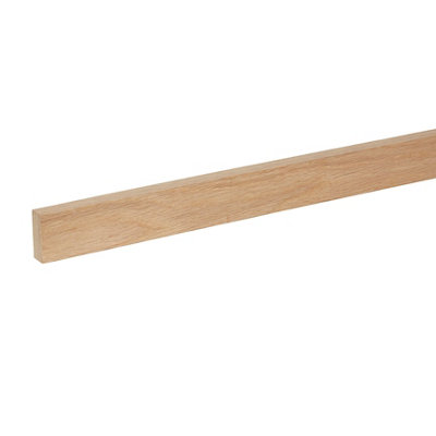 Cheshire Mouldings Smooth Planed Oak Stripwood (L)0.9M (W)36mm (T)15mm from B&Q