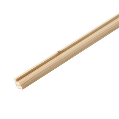 Pine Glass Bead Moulding (L)2400mm (W)15mm (T)9mm from B&Q
