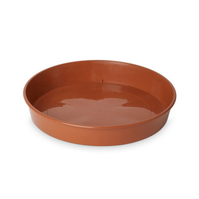 Verve Lei Terracotta Grow Pot Saucer (Dia)24Cm from B&Q
