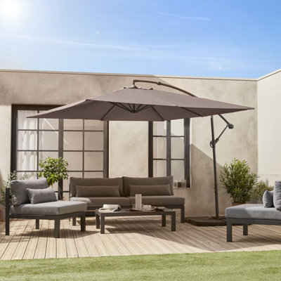 SweeekOffset Square Parasol 3X3M Beige-Brown 300X295X250 CmHardelot from B&Q