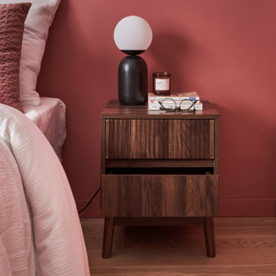 SweeekPair Of Grooved Bedside Tables With Wooden Effect Linear Dark Wood Colour 39X40X48 Cm from B&Q