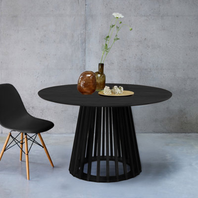 Sweeek4-Seater Wooden-Effect Dining Table With Spruce Legs Black 120X120X75 CmClara