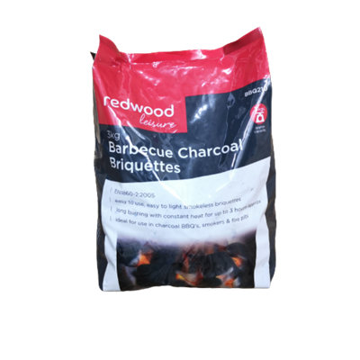 https://media.diy.com/is/image/KingfisherDigital/3kg-lumpwood-charcoal-briquettes-for-barbecues-bbqs-coal~5056589109868_01c_MP?$MOB_PREV$&$width=768&$height=768